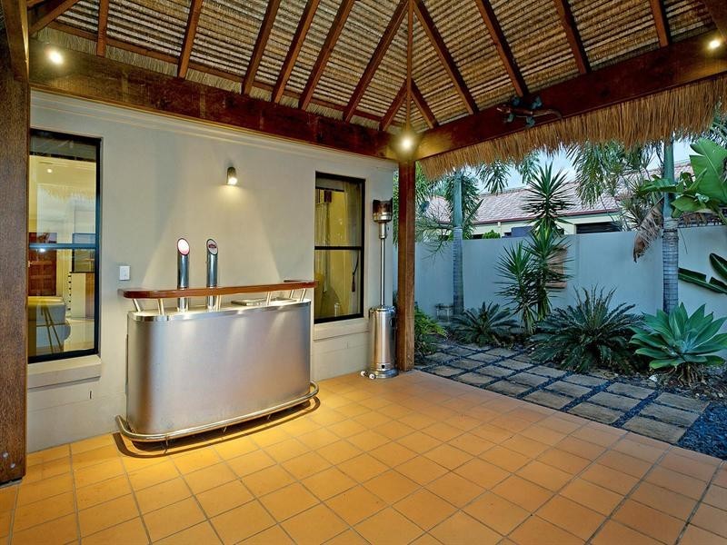 58 The Peninsula, Helensvale QLD 4212