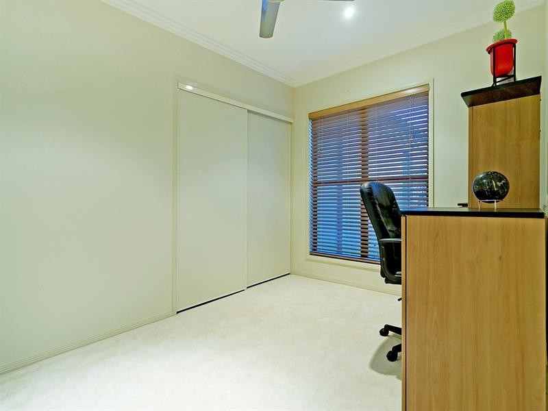 58 The Peninsula, Helensvale QLD 4212