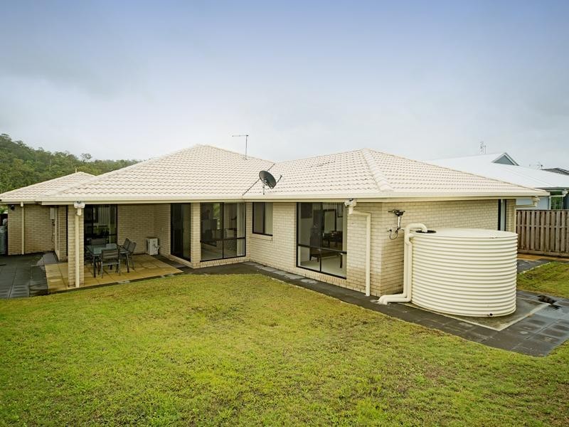 97 McAuley Parade, Pacific Pines QLD 4211