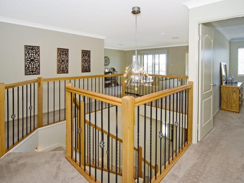 25 River Links Boulevarde East, Helensvale QLD 4212