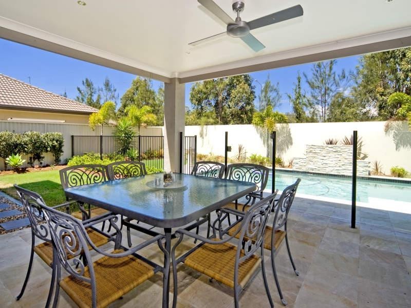 25 River Links Boulevarde East, Helensvale QLD 4212