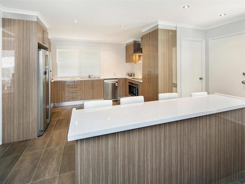 5 Pentland Court, Helensvale QLD 4212