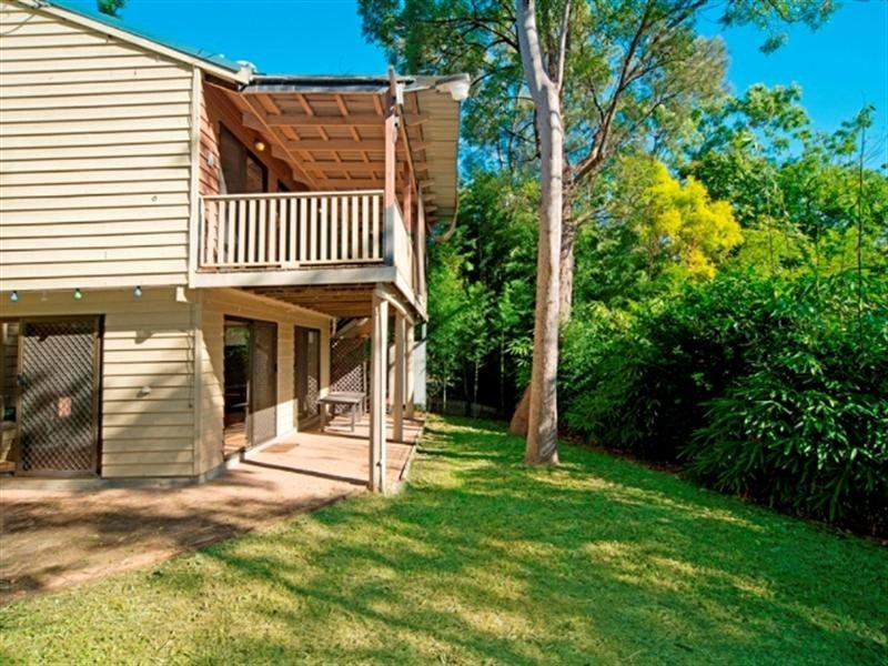 32 Ridgevale Drive, Helensvale QLD 4212