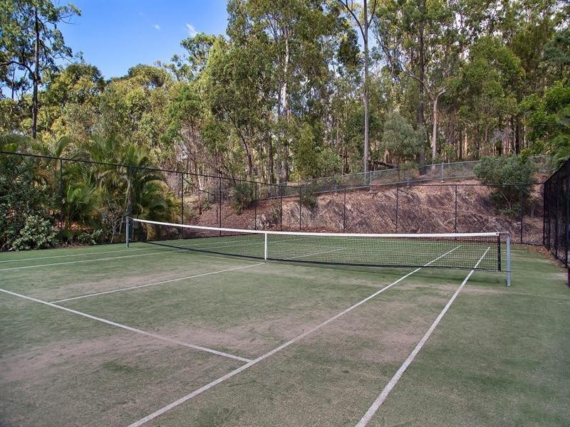 12/3 Arundel Drive, Arundel QLD 4214