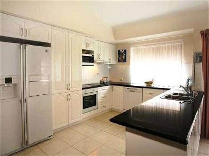 15 Wandilla Drive, Helensvale QLD 4212