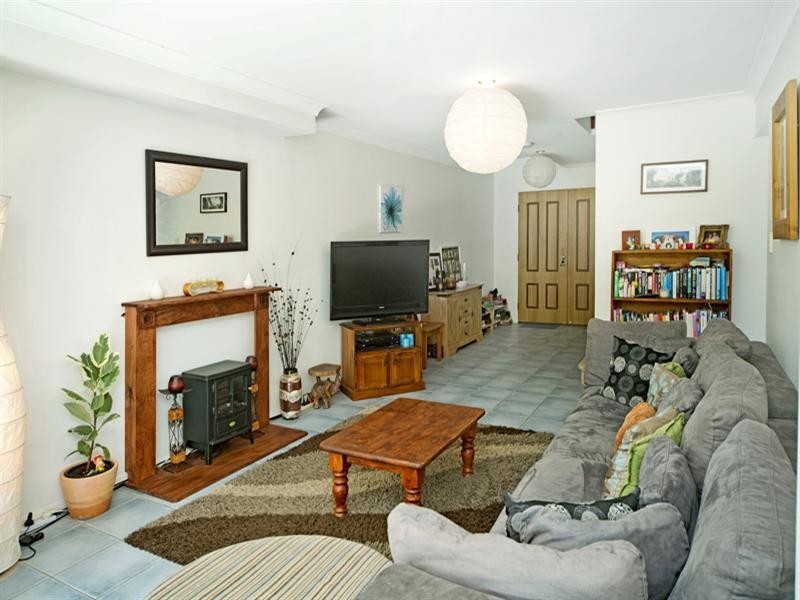 1/21 McRae Circuit, Pacific Pines QLD 4211