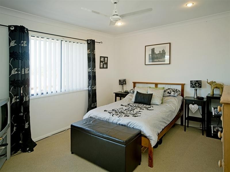 1/21 McRae Circuit, Pacific Pines QLD 4211