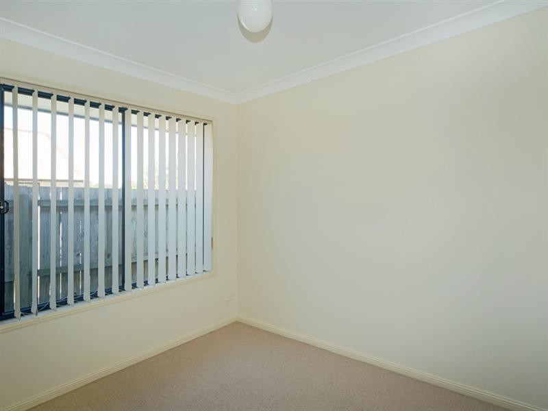 33A Serafina Drive, Helensvale QLD 4212