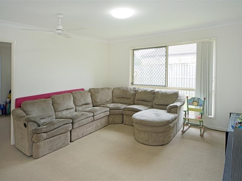 16 Kingsford Drive, Upper Coomera QLD 4209