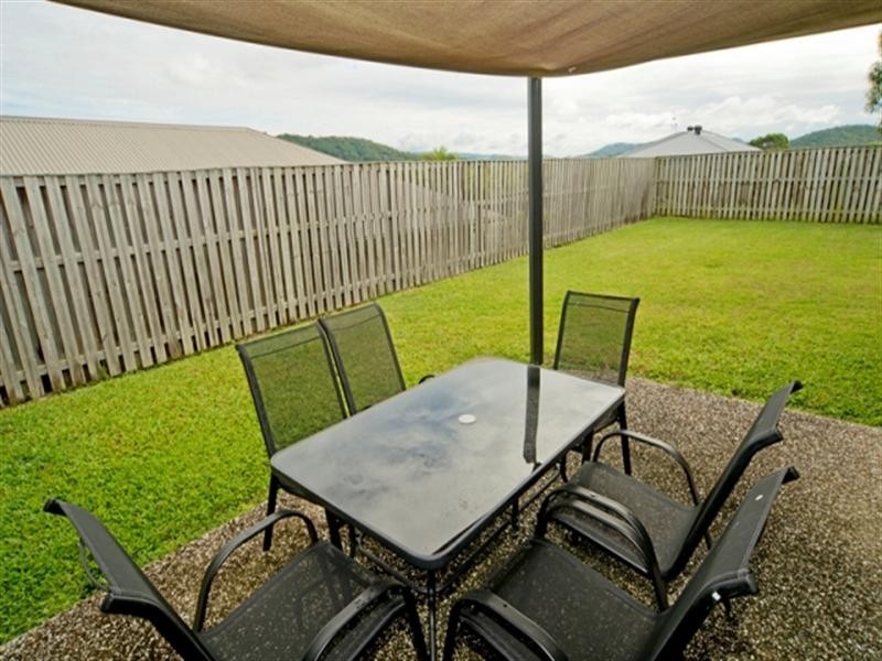 24 Gerard Street, Pacific Pines QLD 4211