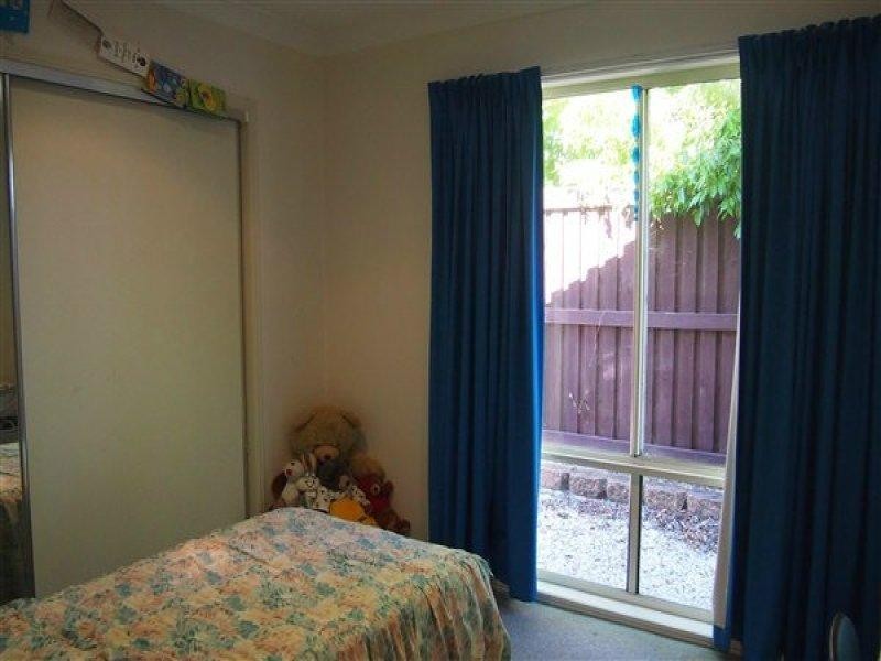 1 Ontario Court, Oxenford QLD 4210