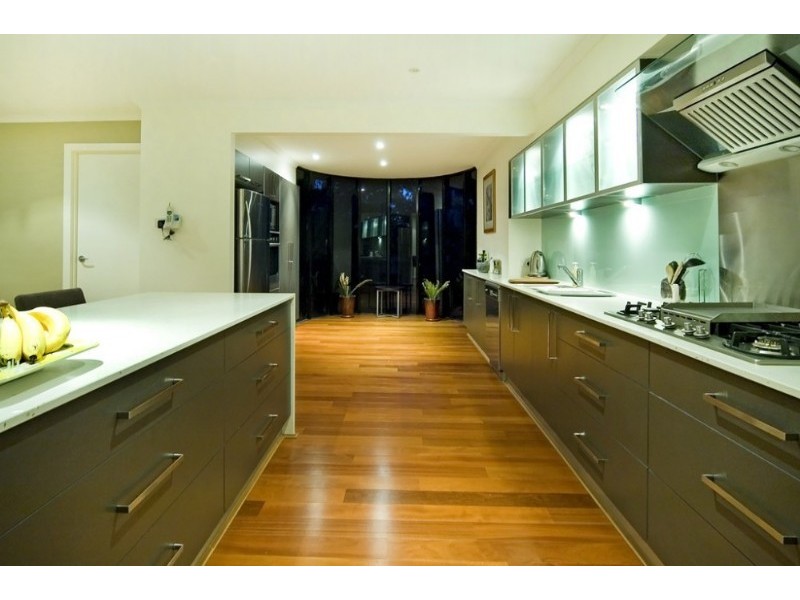 13 Warrego Way, Helensvale QLD 4212