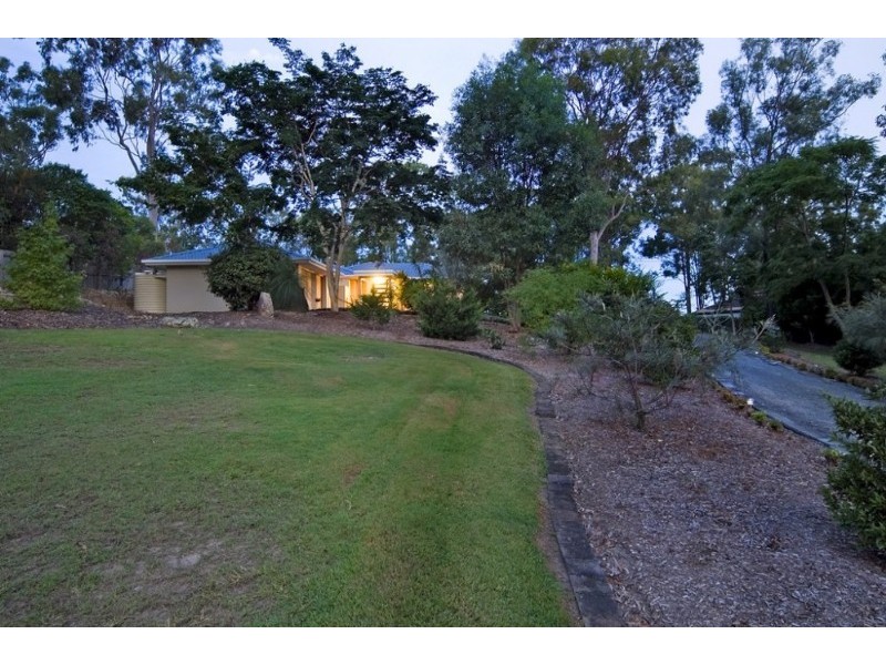 13 Warrego Way, Helensvale QLD 4212