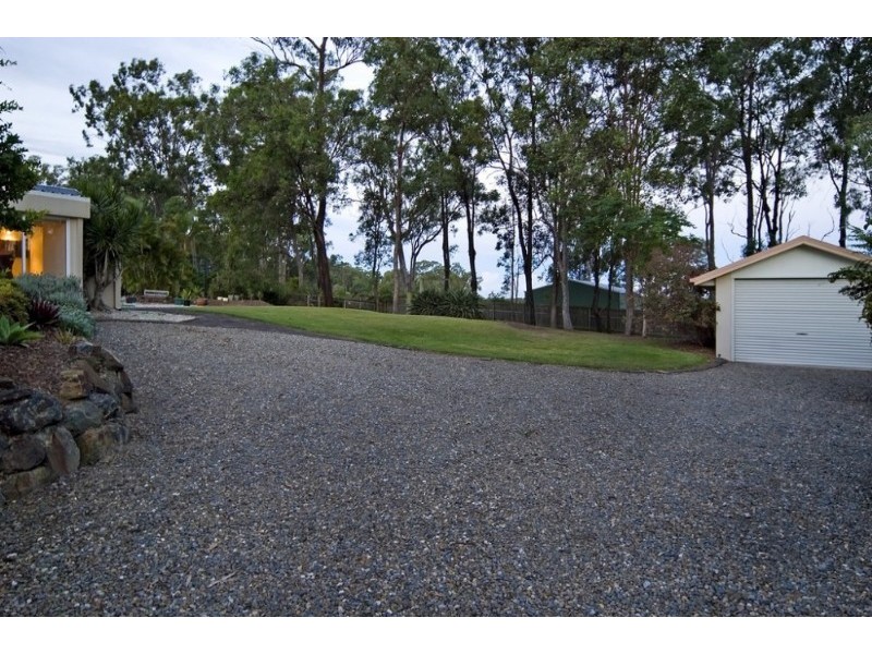 13 Warrego Way, Helensvale QLD 4212