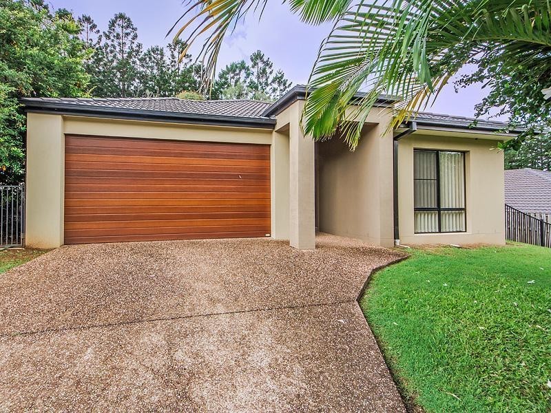 17 Lambert Drive, Maudsland QLD 4210