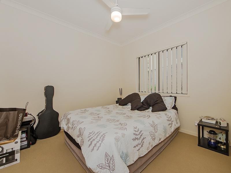 17 Lambert Drive, Maudsland QLD 4210