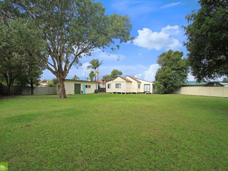 22 Carr Street, Towradgi NSW 2518