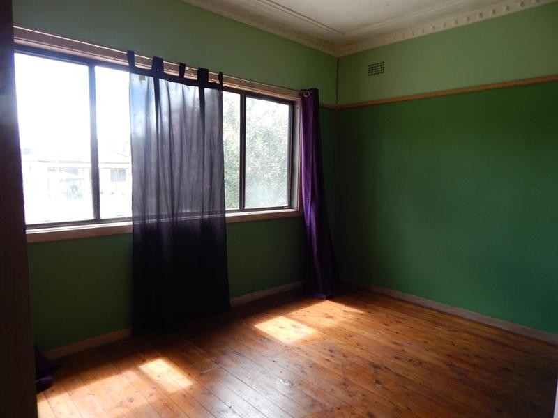 9 Steel Street, Cringila NSW 2502