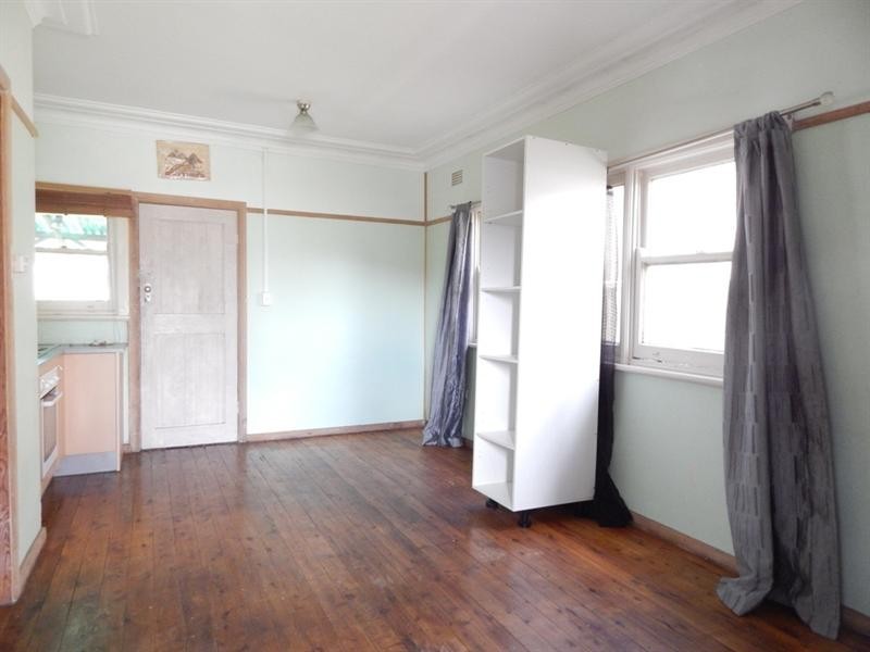 9 Steel Street, Cringila NSW 2502