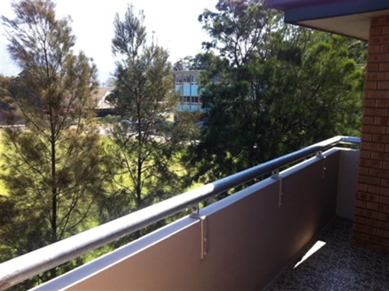 18/60 Campbell Street, Wollongong NSW 2500