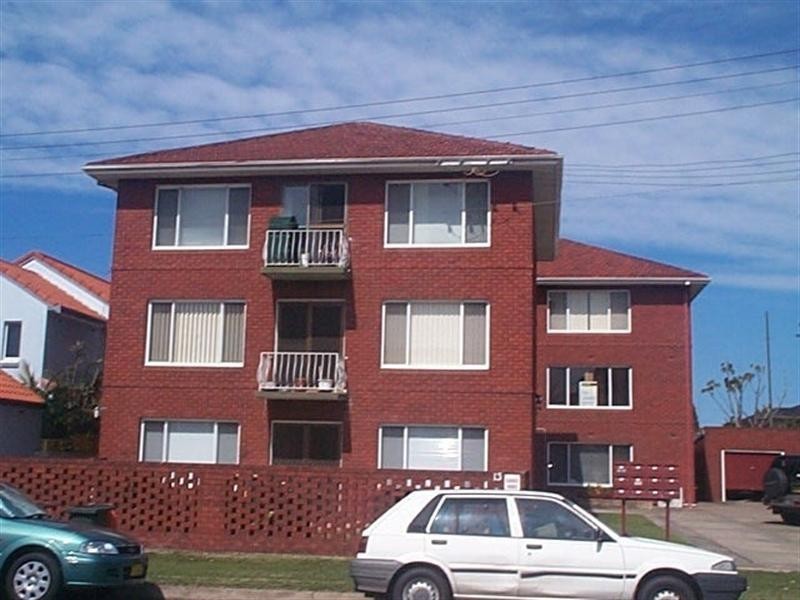 8/13 George Street, Wollongong NSW 2500