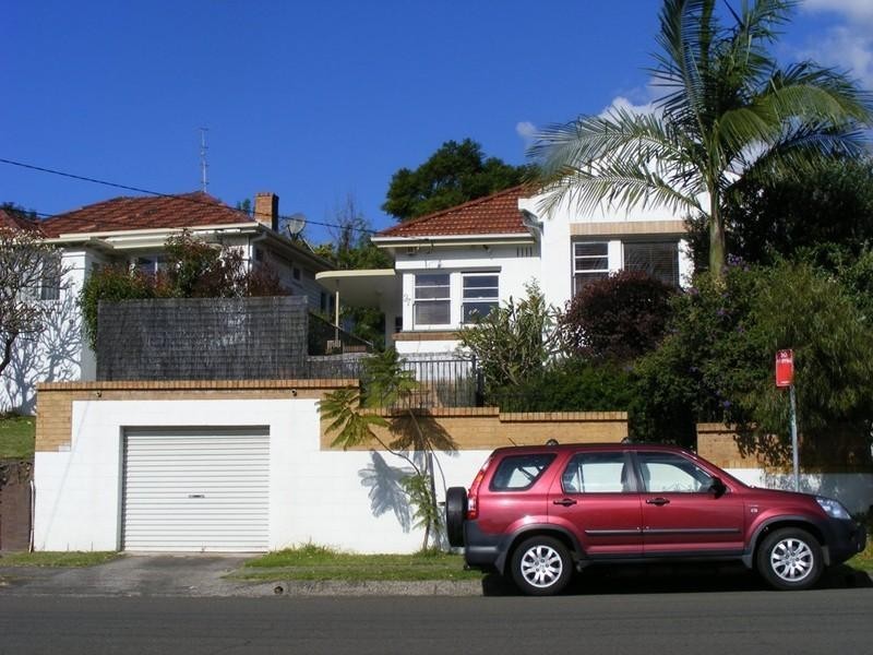 27 Rowland Avenue, Wollongong NSW 2500