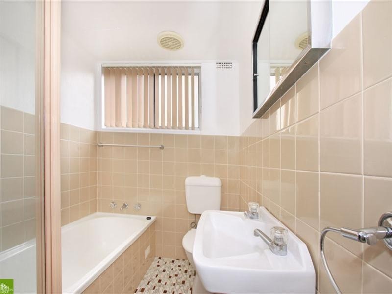 4/19 Campbell Street, Wollongong NSW 2500