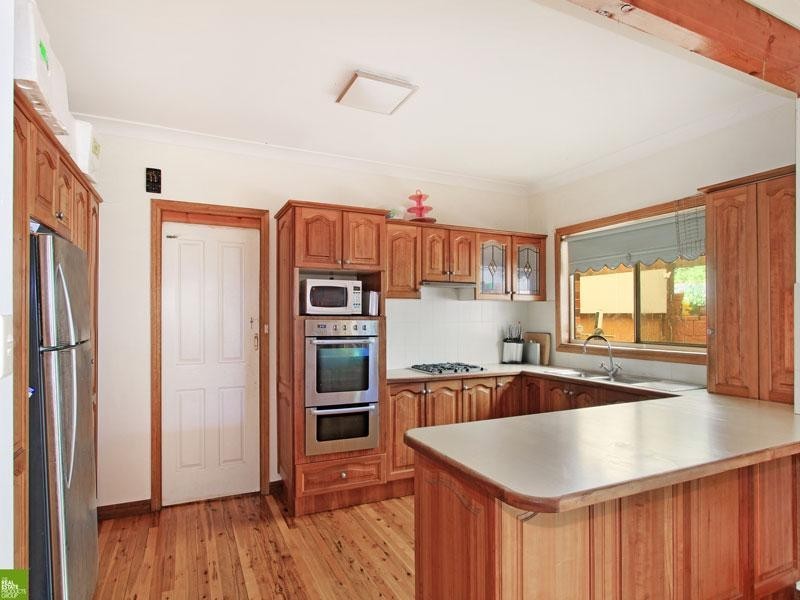 67 Springfield Avenue, Figtree NSW 2525