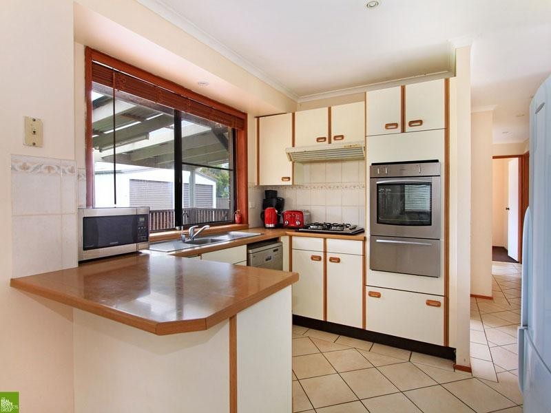 26 Coachwood Drive, Albion Park Rail NSW 2527