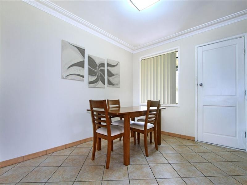 7 Mirrabooka Road, Lake Heights NSW 2502