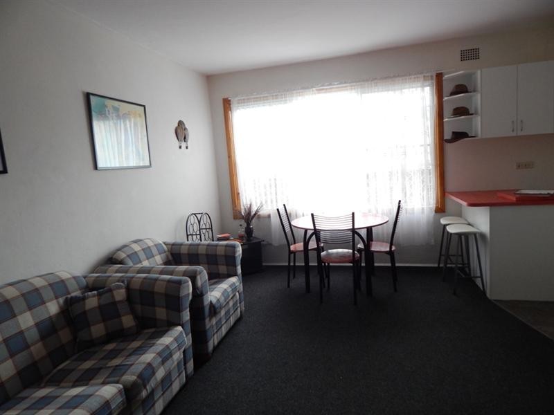 4/10 Achilles Avenue, North Wollongong NSW 2500