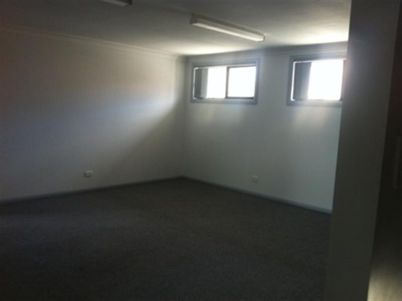 4/55 Central Avenue, Oak Flats NSW 2529