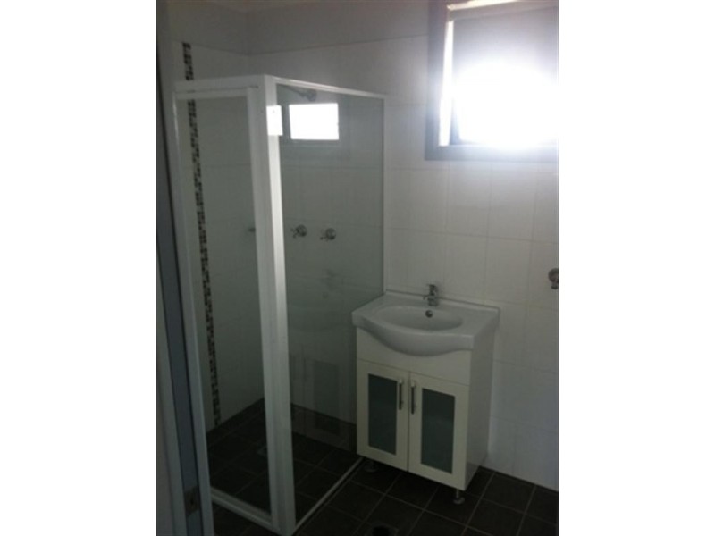 4/55 Central Avenue, Oak Flats NSW 2529