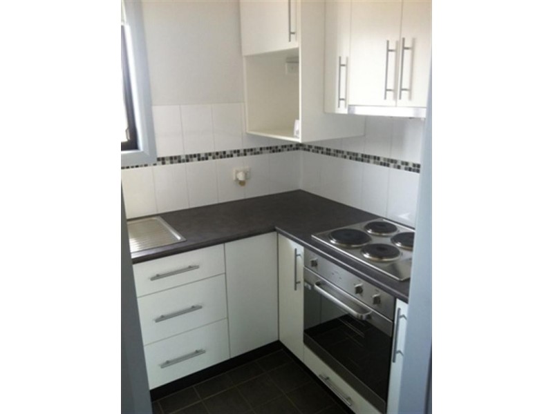 4/55 Central Avenue, Oak Flats NSW 2529