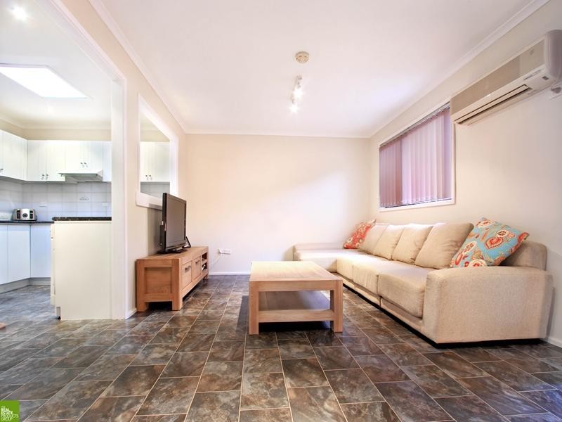 13 Hunt Place, Berkeley NSW 2506