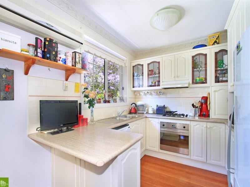 3b Eugena Place, Figtree NSW 2525