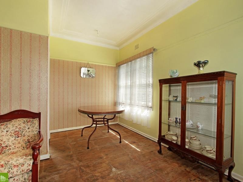 2 Karbo Street, Figtree NSW 2525