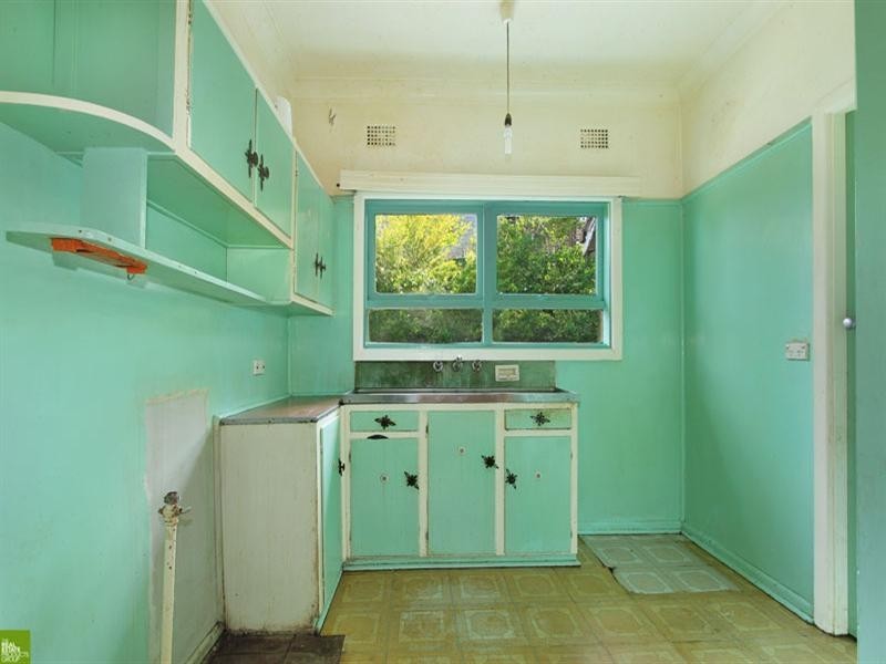 2 Karbo Street, Figtree NSW 2525