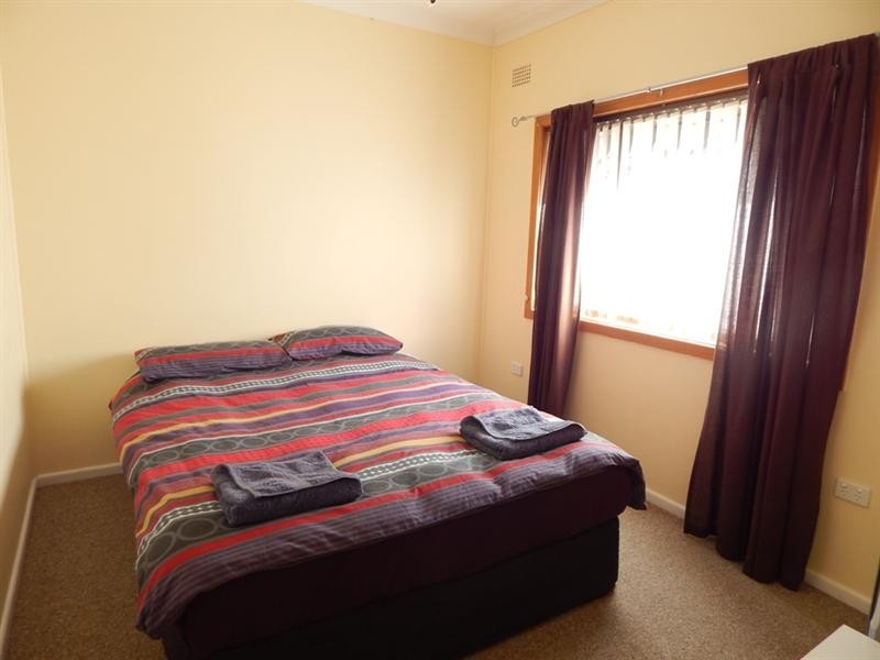 7 Exmouth Road, Kanahooka NSW 2530