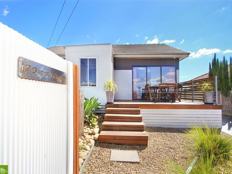 17 Buena Vista Avenue, Lake Heights NSW 2502