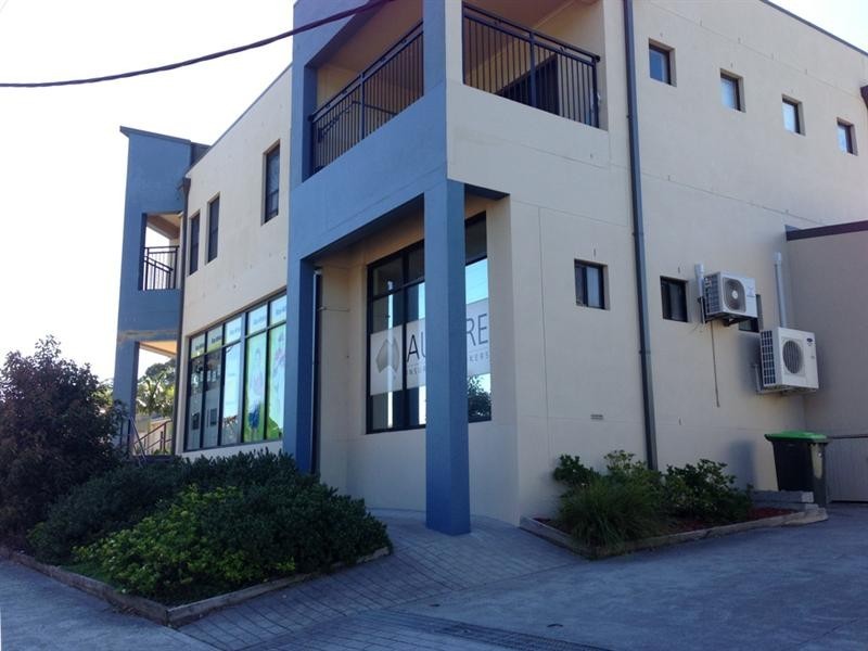 18 Arrow Avenue, Figtree NSW 2525
