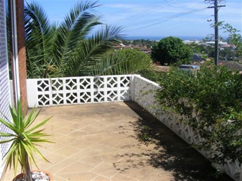 77 Donaldson Street, Port Kembla NSW 2505