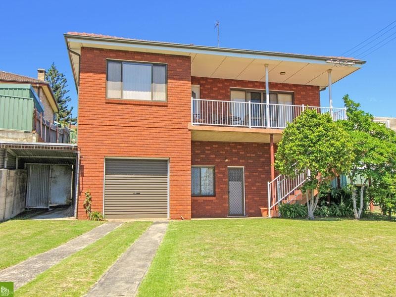 94 Barina Avenue, Lake Heights NSW 2502