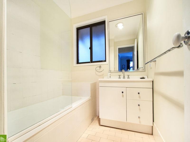 6 Telopea Place, Cordeaux Heights NSW 2526