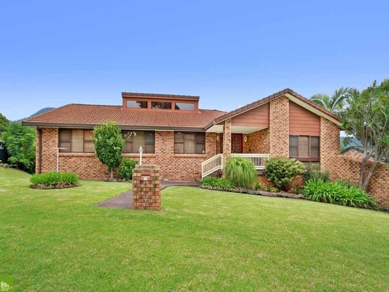 12 Koombala Grove, Cordeaux Heights NSW 2526