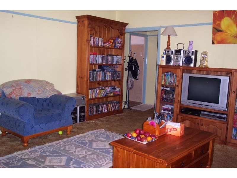 97 St Johns Avenue, Mangerton NSW 2500