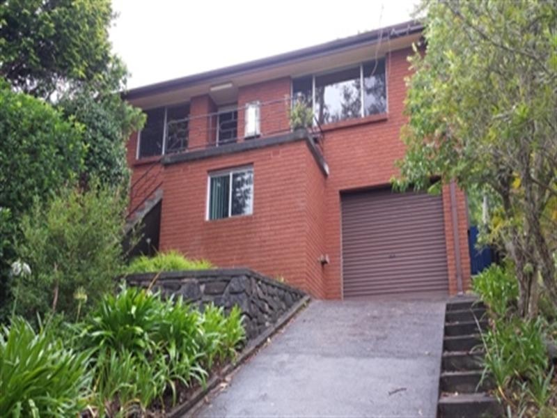 121 Koloona Avenue, Mount Keira NSW 2500
