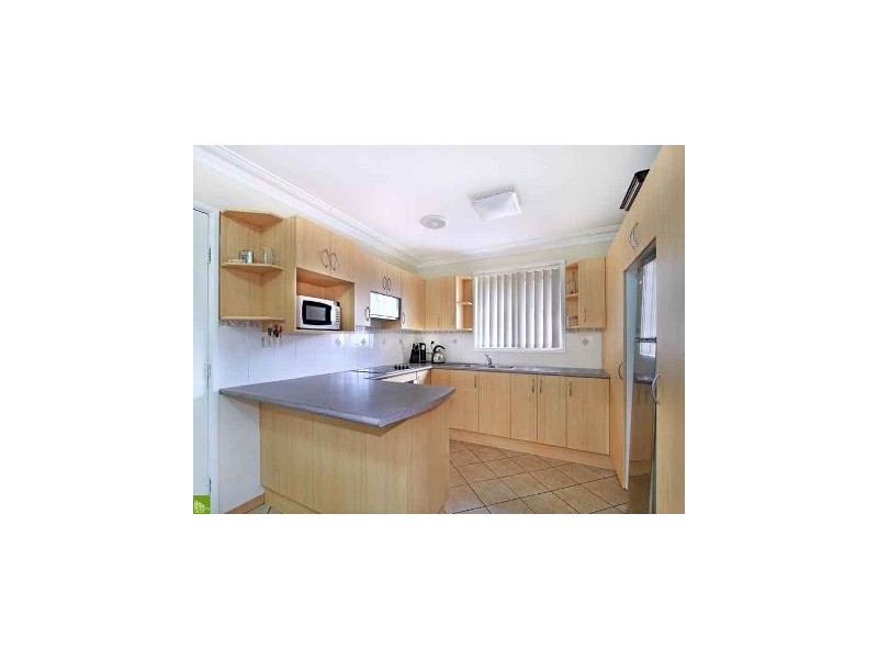 7 Mirrabooka Road, Lake Heights NSW 2502
