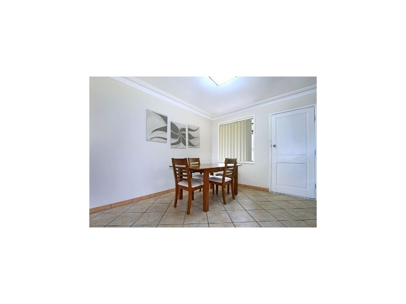 7 Mirrabooka Road, Lake Heights NSW 2502