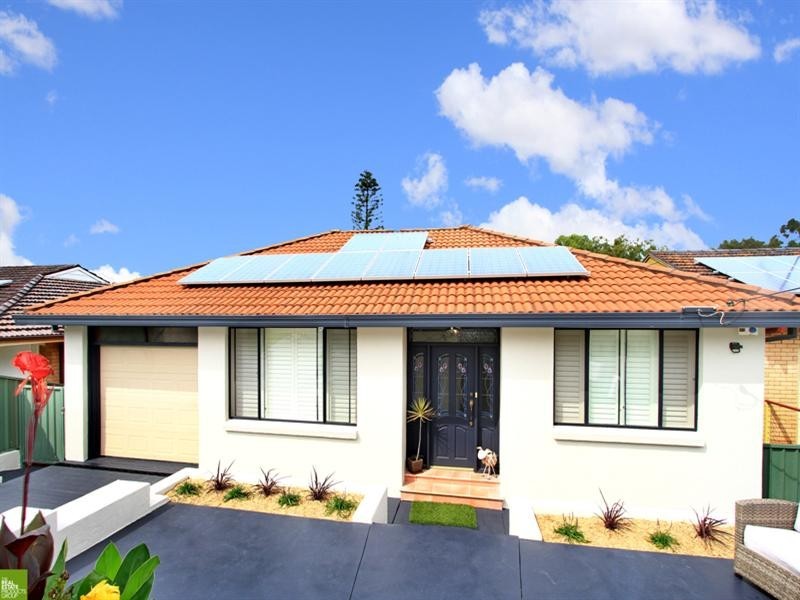 34 Cochrane Street, West Wollongong NSW 2500